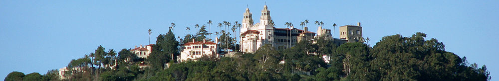 1000px-Hearst_Castle_panorama[1]
